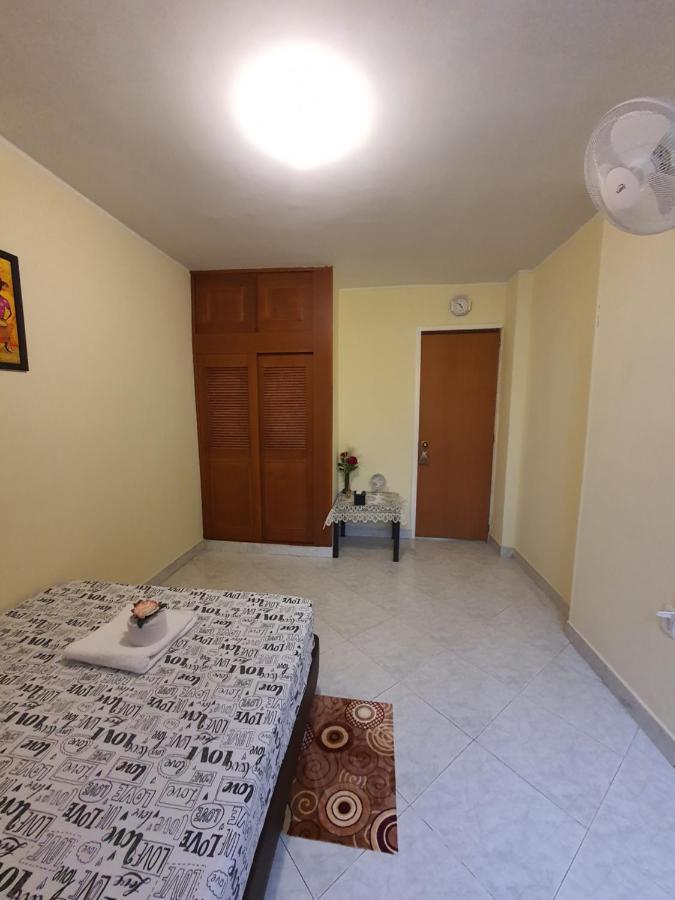 בוקארמנגה Hostal Gabo מראה חיצוני תמונה