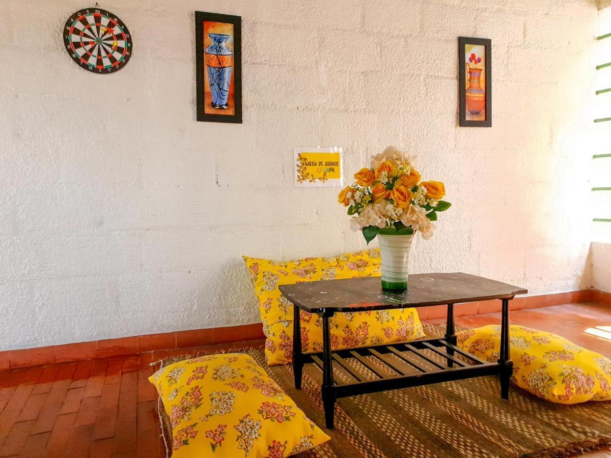 בוקארמנגה Hostal Gabo מראה חיצוני תמונה